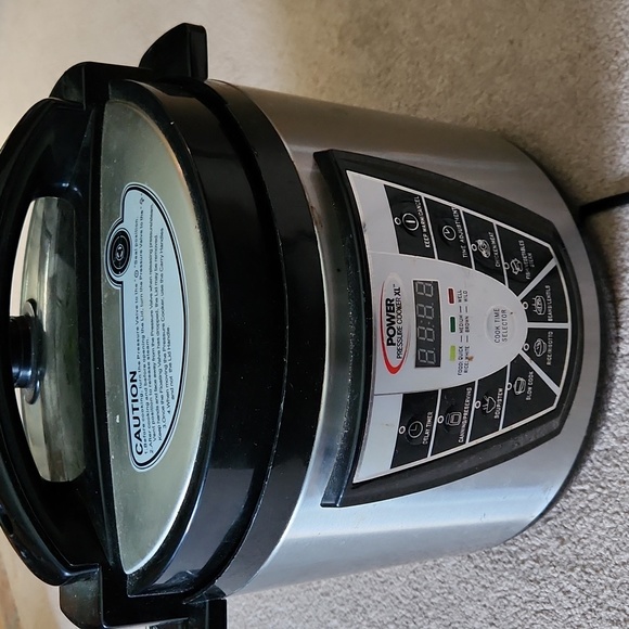 Pressure cooker - Picture 3 of 3